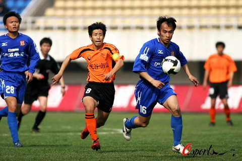 使她们占据 使她们占据